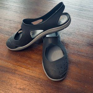 Crocs Iconic Comfort Mary Jane Flats Sandals NWOT